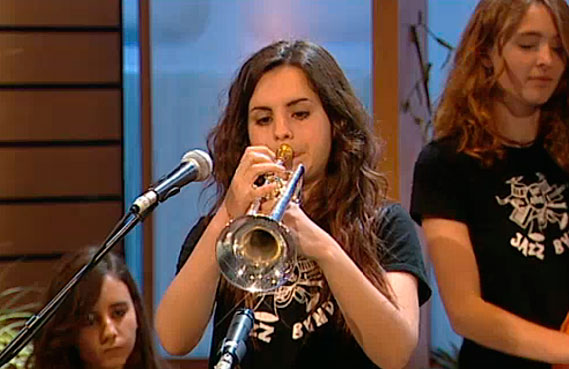 20/06/11 : l'Andrea, en Joan i StA JazzBand a 'Singulars' de TV3