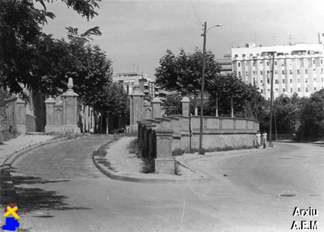 Sant Andreu de Palomar SALVEM EL CEMENTIRI