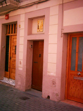 placa commemorativa al carrer Baliarda