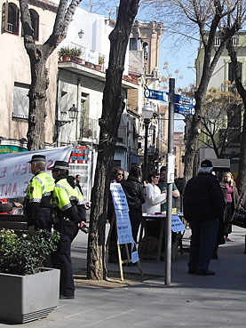 veïnat a Plaça Comerç